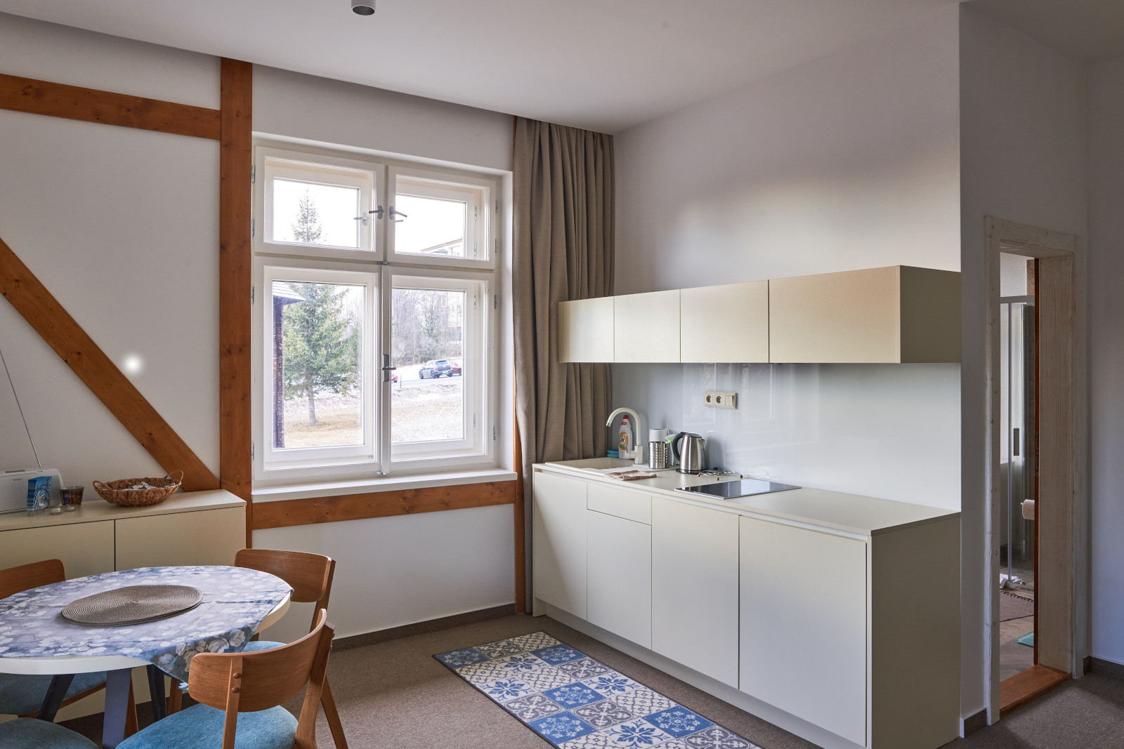 Apartment 15